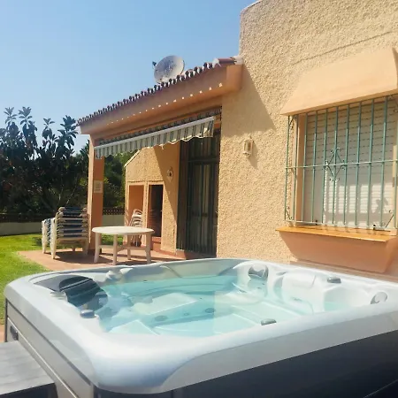 Villa Marbesa With Jacuzzi Marbella